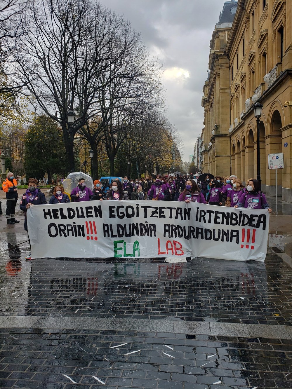246 eguneko grebaren ostean Gipuzkoako Aldundiak eta patronalek ez dute urratsik egin erresidentzietako hitzarmena desblokeatzeko