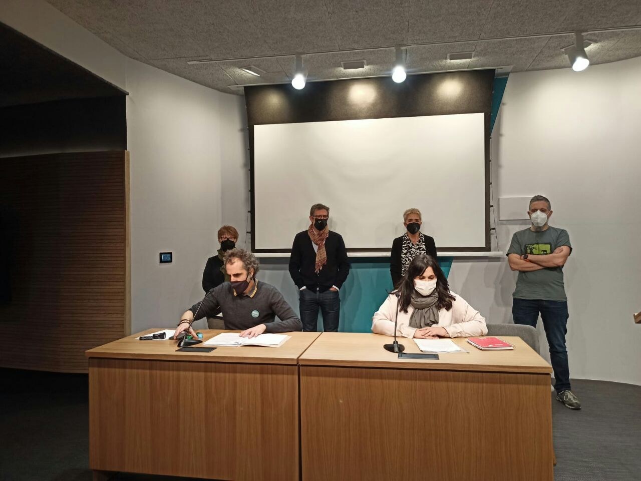 ELA, LAB, CCOO, SATSE, STEILAS eta ESK sindikatuek greba eguna deitzen dute  apirilaren 22 rako EAEko sektore publiko osoan