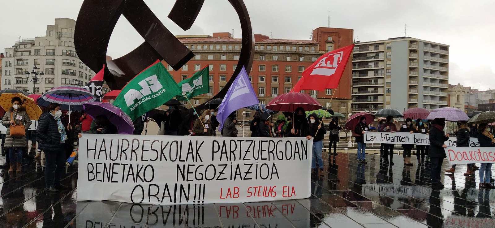 ELA, LAB eta STEILAS sindikatuek Haurreskolak Partzuergoan bi hilabetetan Hezkuntza Sailaren berririk gabe jarraitzen dute ELA, LAB eta STEILAS sindikatuek Haurreskolak Partzuergoan bi hilabetetan Hezkuntza Sailaren berririk gabe jarraitzen dute