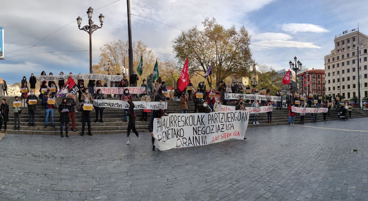 ELA, LAB eta Steilas sindikatuok deitutako Haurreskolak Partzuergoko bigarren greba deialdiak jarraipena handiagoa izan du