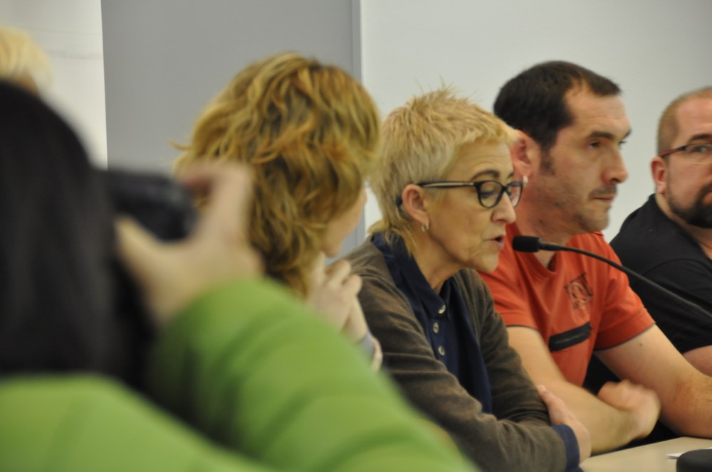 ELA, LAB eta STEILASek Eusko Jaurlaritzari murrizketa politika alde batera utzi eta Hezkuntza Publikoaren beharrei erantzutea eskatzen diote