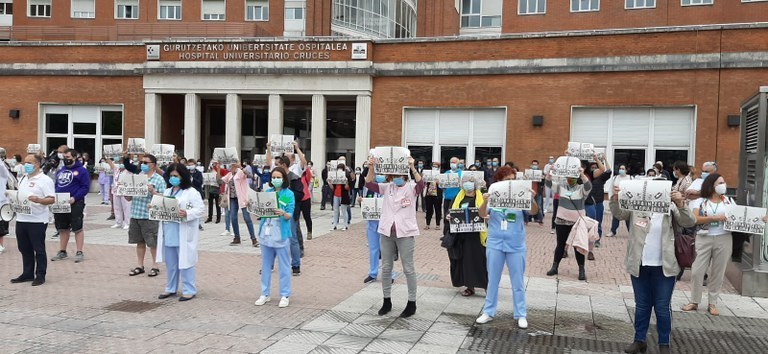 ELA, SATSE, LAB, SME, CCOO, UGT eta ESK Eusko Jaurlaritzaren murrizketa-politikek eragindako euskal osasun publikoaren ahultze progresiboa salatu dute