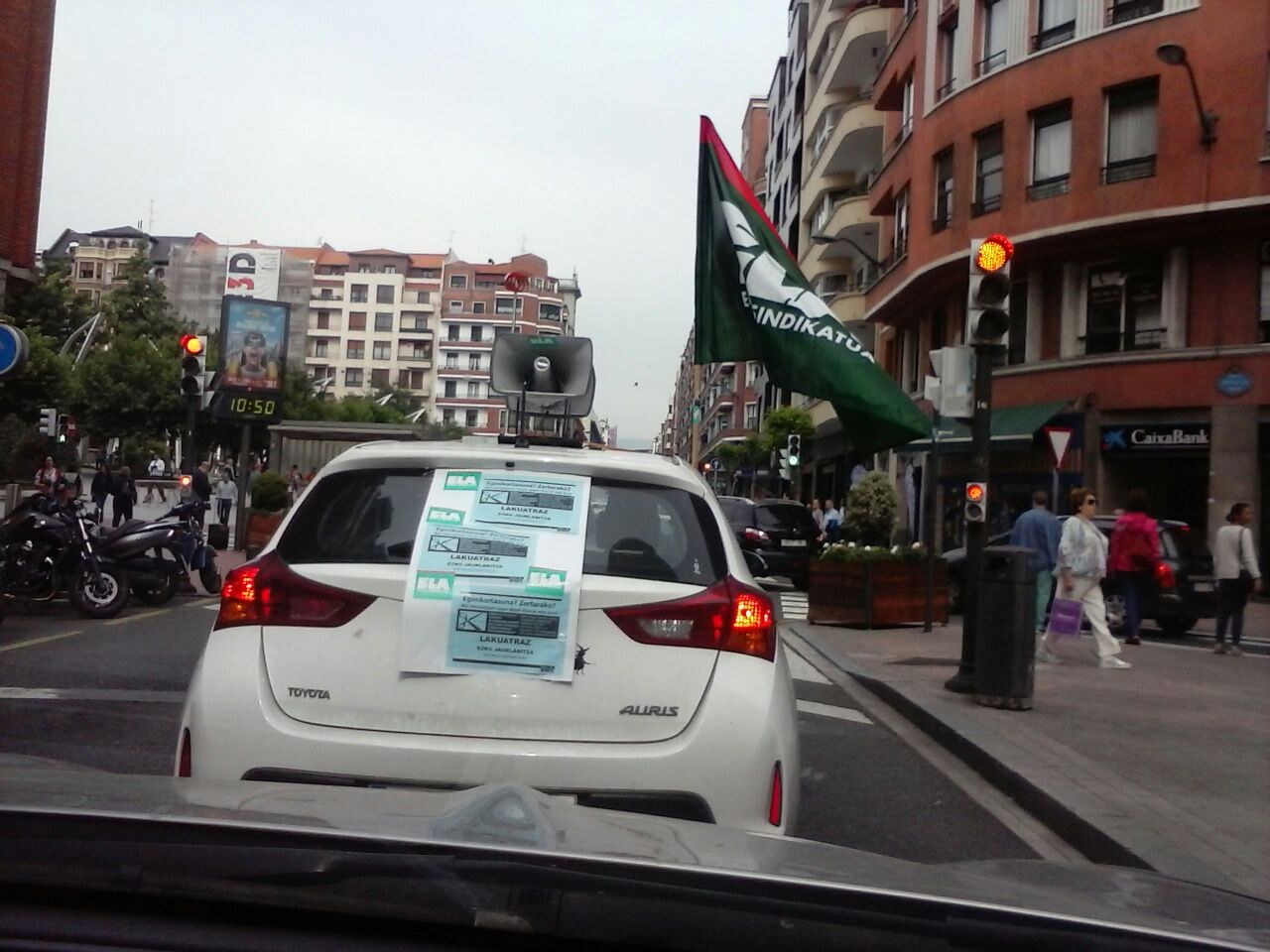 ELAk egonkortasuna exijitzen du EAEko Administrazio Orokorreko langileentzat