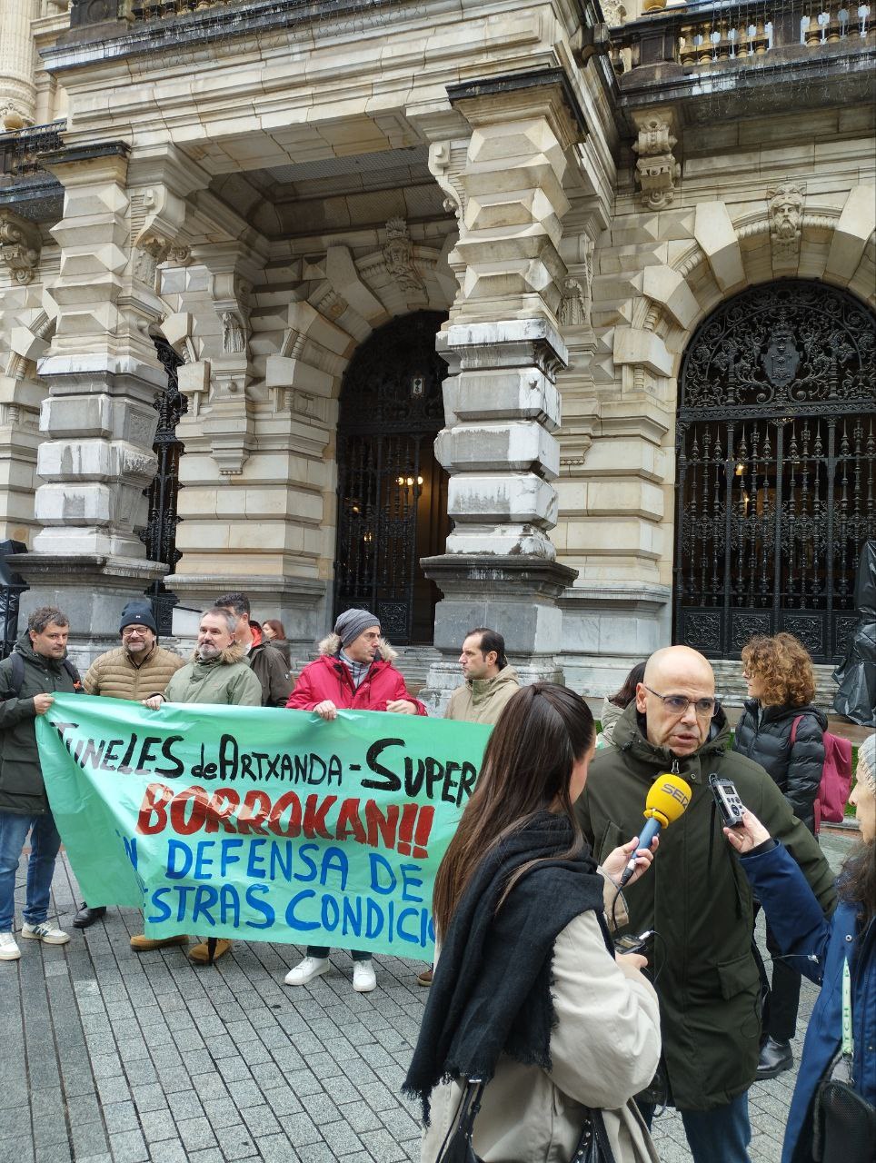 ELAk gatazkan esku hartzeko eskatu dio Bizkaiko Foru Aldundiari