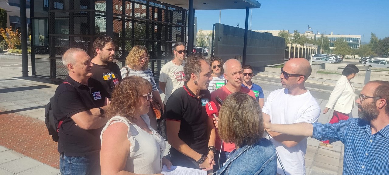 Eusko Jaurlaritzak langileen lan baldintzen gainbehera onartzen jarraituko du