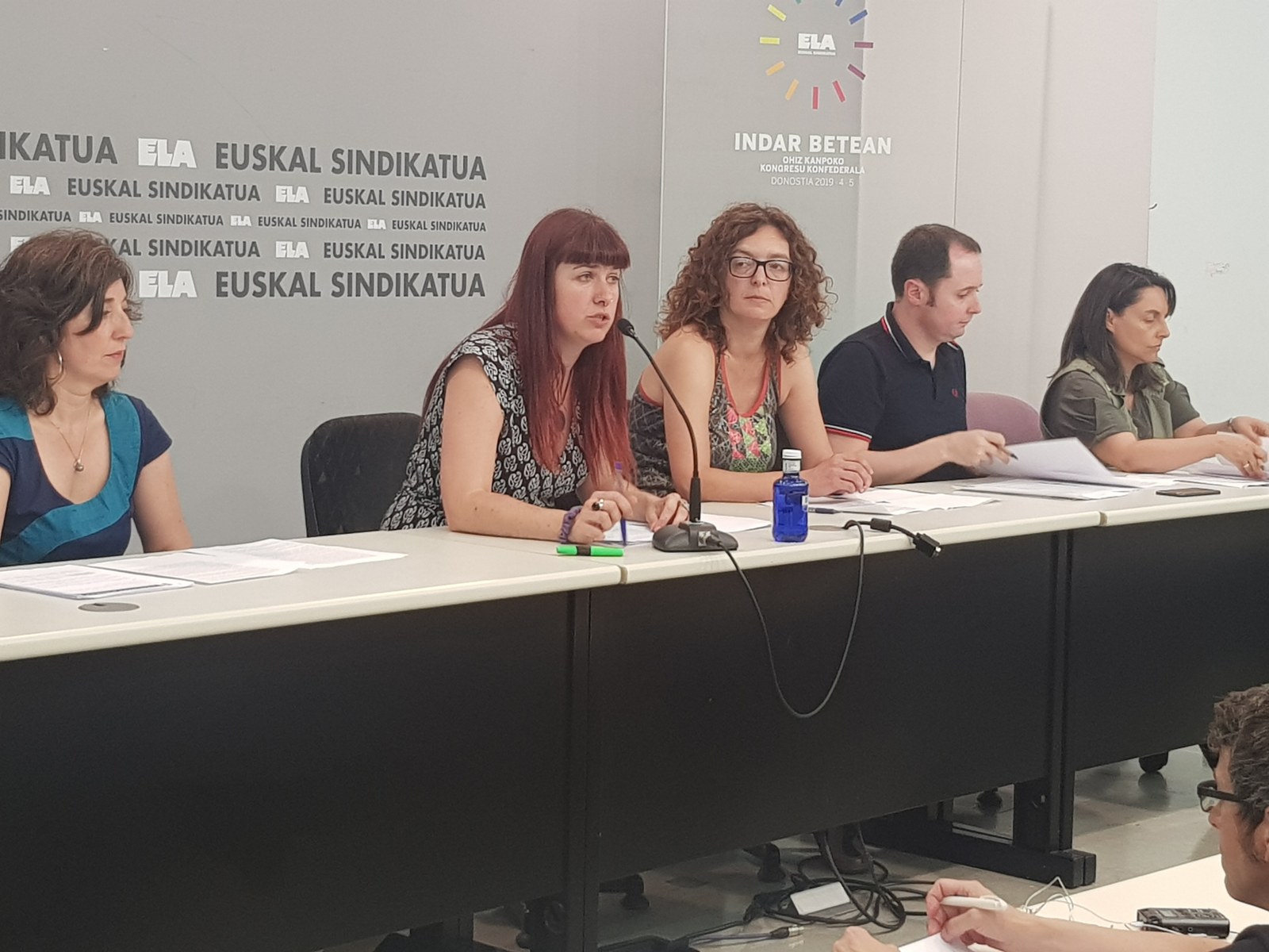 Eusko Jaurlaritzaren Hezkuntza Sailak 166 lanpostu suntsituko ditu datorren ikasturtean