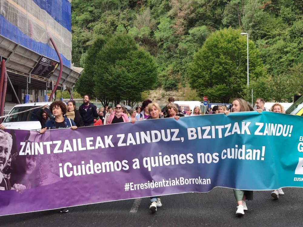 Gipuzkoako erresidentzietako langileek salatu dute Aldundiak akordio diskriminatzailea eta antidemokratikoa babestu duela