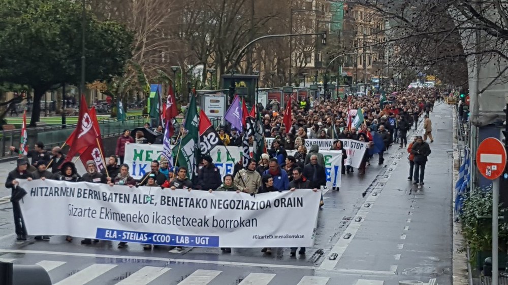 Gizarte Ekimeneko ikastetxetan urtarrilerako deitutako zortzi greba egunek babes zabala jaso dute langileen aldetik