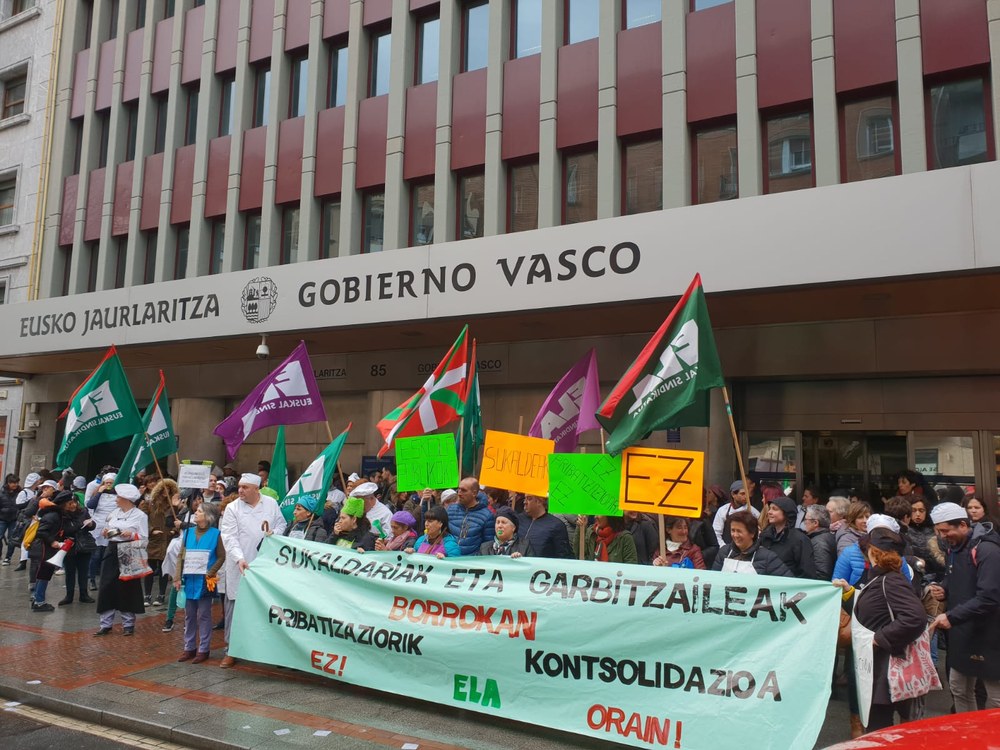 Greba arrakastatsua sukalde eta garbiketan