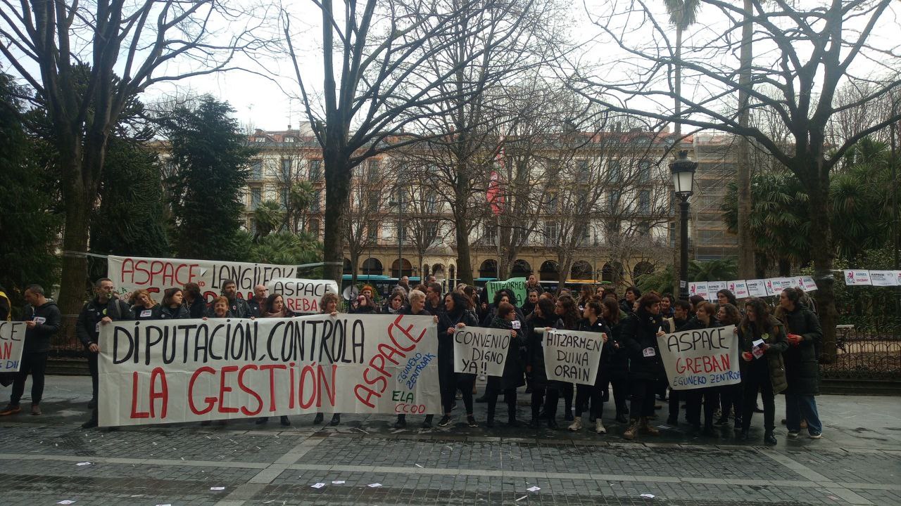 Greba hitzarmenaren alde