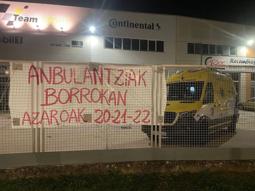 Ia %100eko jarraipena izan du lehen greba egunak