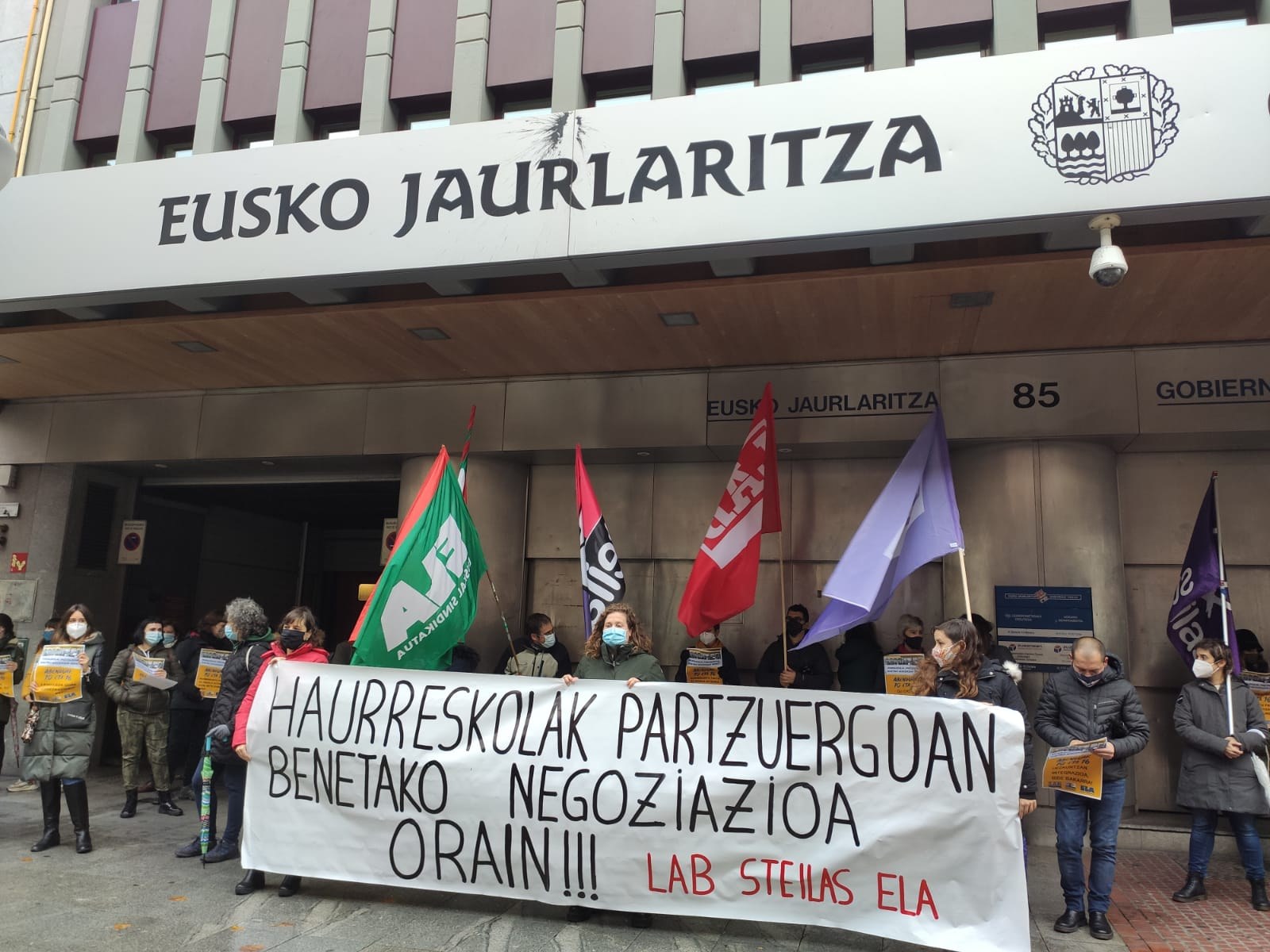 LAB, Steilas eta ELA sindikatuok deitutako Haurreskolak Partzuergoko greba deialdiak erabateko  jarraipena izan du