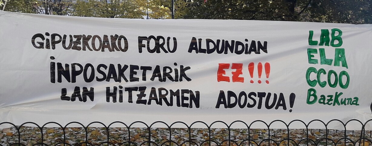 Lan hitzarmenaren aldeko mobilizazioak Gipuzkoako Aldundian Lan hitzarmenaren aldeko mobilizazioak Gipuzkoako Aldundian