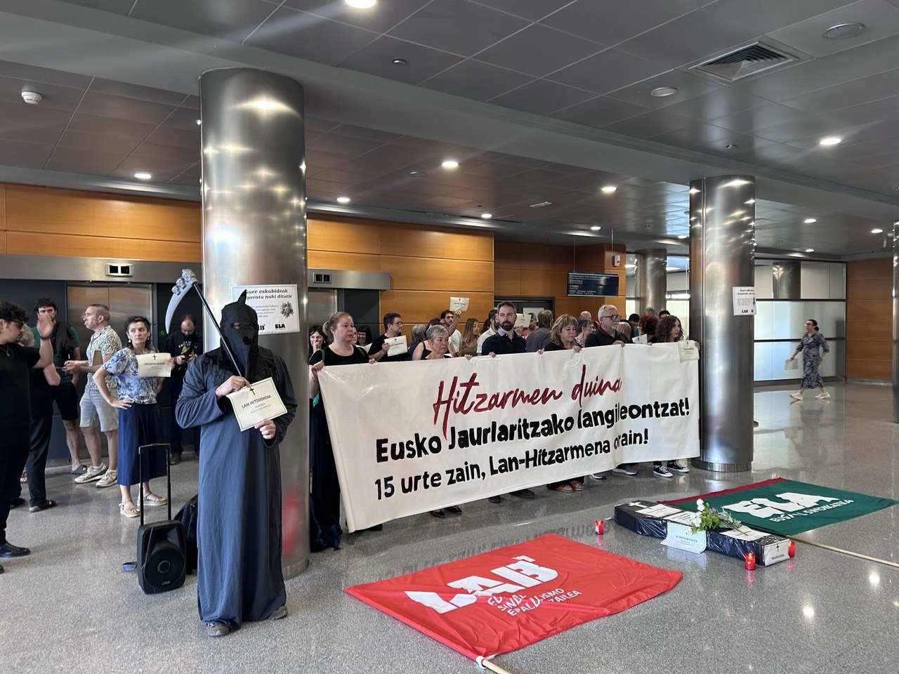 Lanuztea ekainaren 16an, hitzarmen duin baten alde