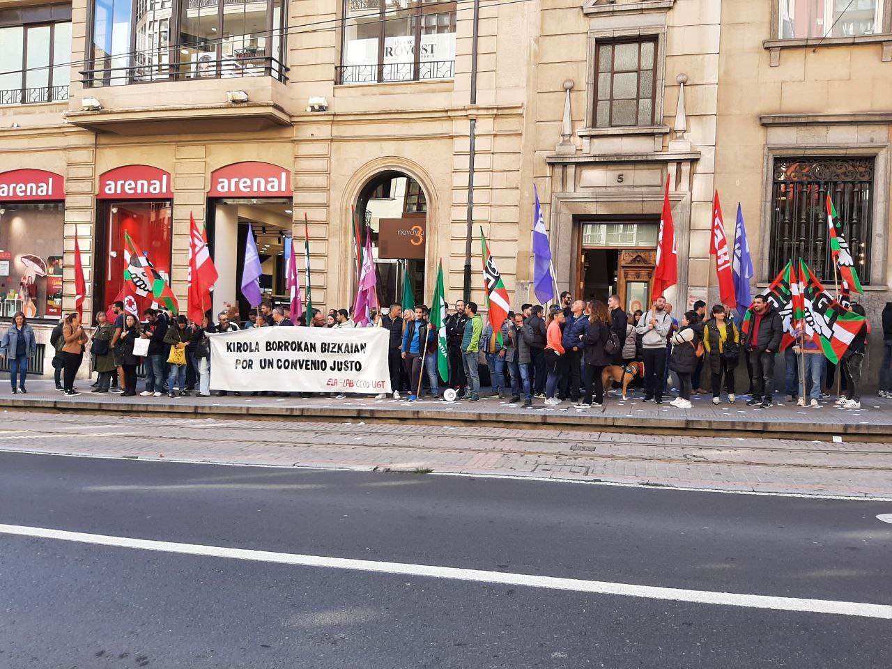Lanuzteak iragarri dituzte abenduaren 11 eta 12an Lanuzteak iragarri dituzte abenduaren 11 eta 12an