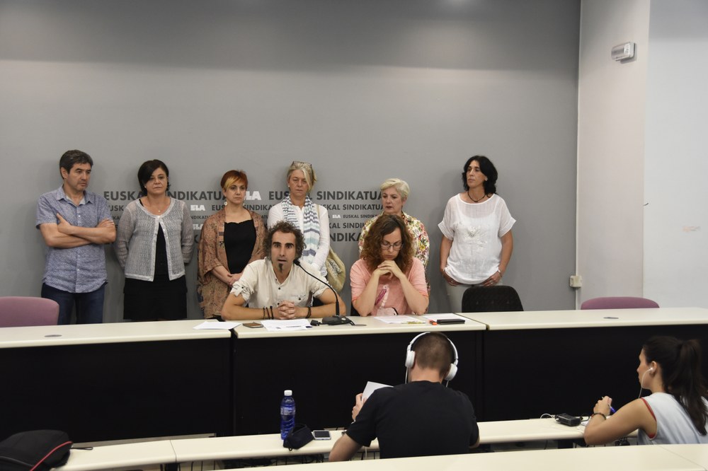 Osakidetzako EPEa  mediku espezialistak hautatzeko sistema ustel baten parte bat besterik ez da