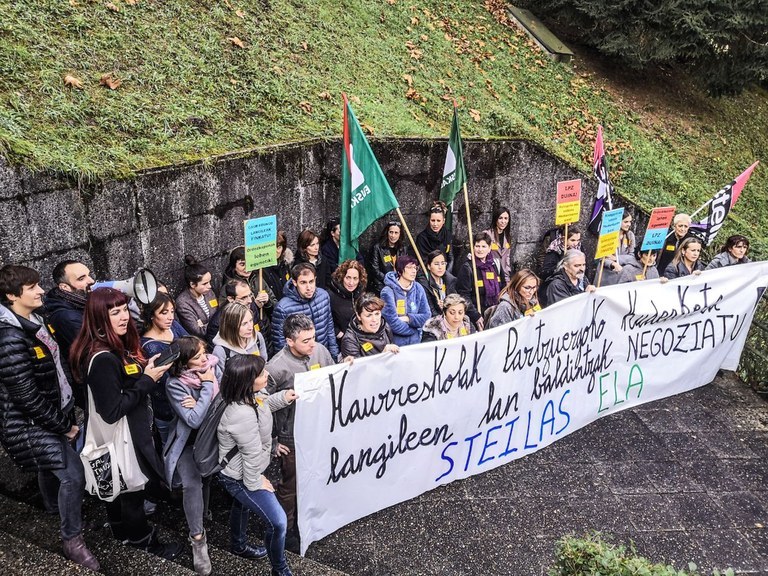 STEILAS eta ELAk beste bi greba egun deitu dituzte Haurreskolak Partzuergoko Kudeaketa langileen kolektiboan