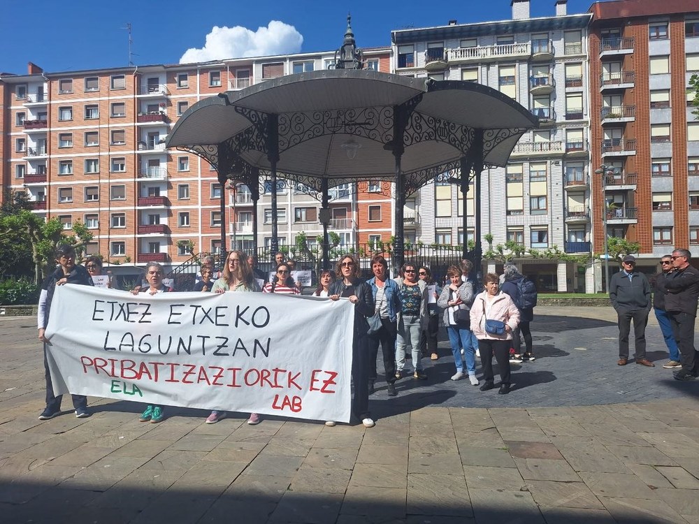 Udalak zerbitzua indartu nahi du, baina enpresa pribatu baten bitartez