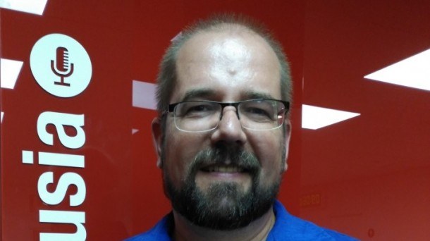 Xabier Irastorza (ELA): "Udazken beroa dator hezkuntzan, ikastetxeetako itxialdi eta guzti"