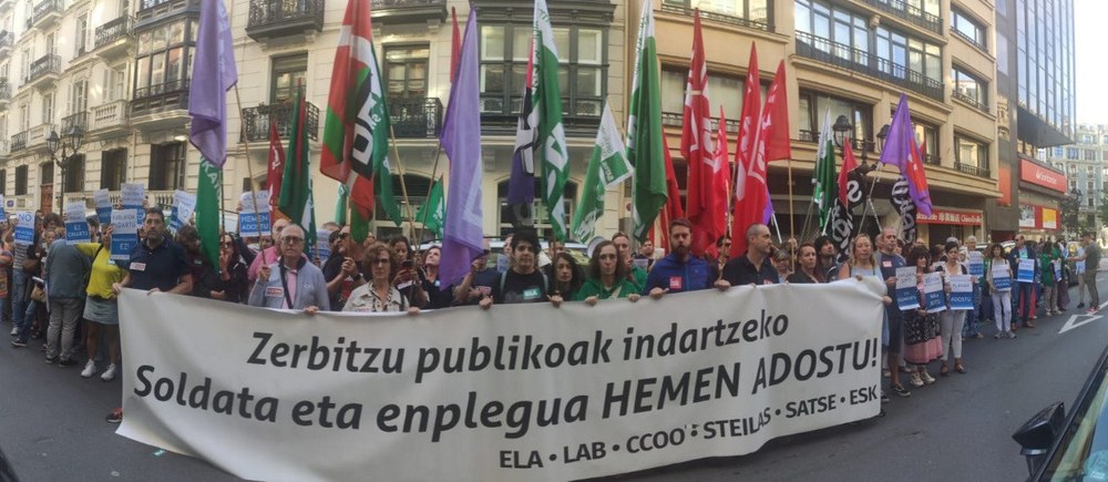 Zerbitzu publiko hobeak exijitzeko mobilizazioak