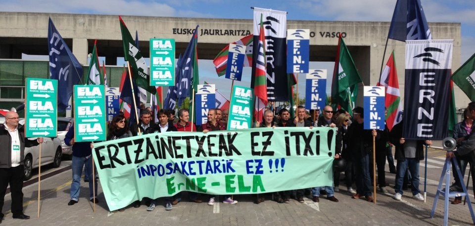 ELA-k Ertzaintzaren atzerantz egitea salatzen du