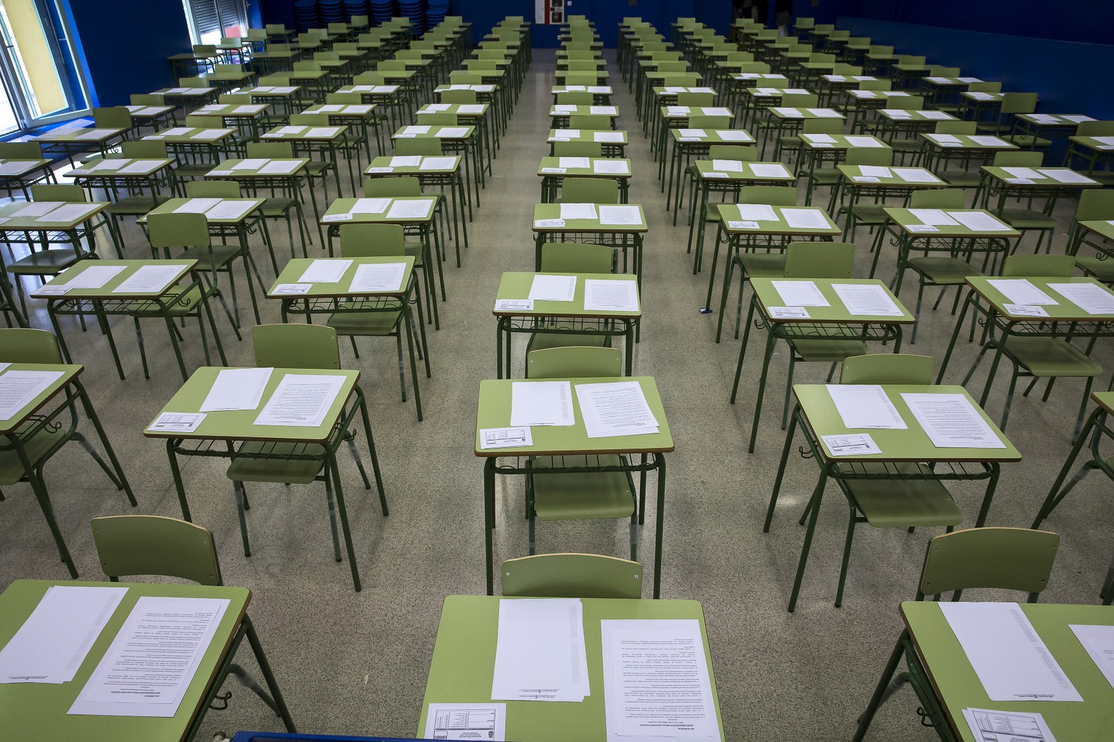 Kontratazio zerrenden kudeaketarako, kidegoka antolatutako zerrende integratua aldarrikatzen dugu