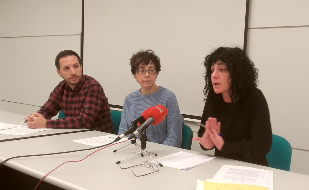 ELA sindikatuak Nafarroako irakaskuntzako interinoen aldeko sententzia berriak irabazi ditu udako oporrak kobratzeko eskubidea izan dezaten
