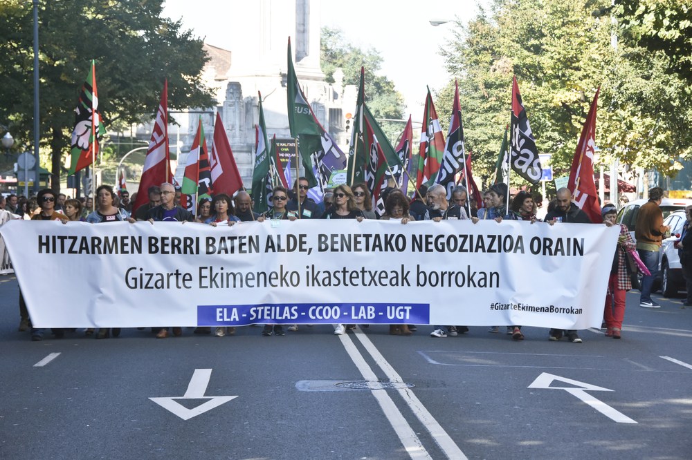 ELA, STEILAS, CCOO, LAB eta UGT-k planteamendu serioak exijitu dituzte Gizarte Ekimeneko ikastetxeetarako