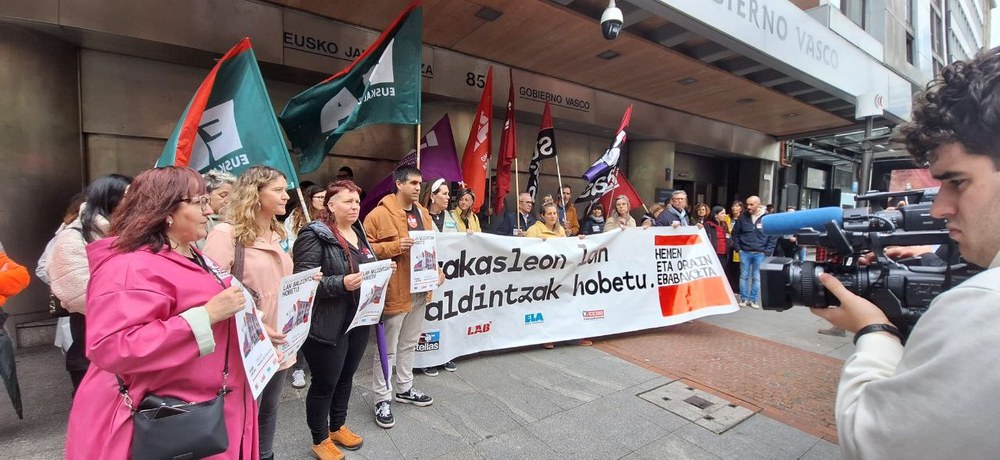 ELA, Steilas, LAB eta CCOO sindikatuek maiatzaren 12tik 16rako greba erregistroa egin dute