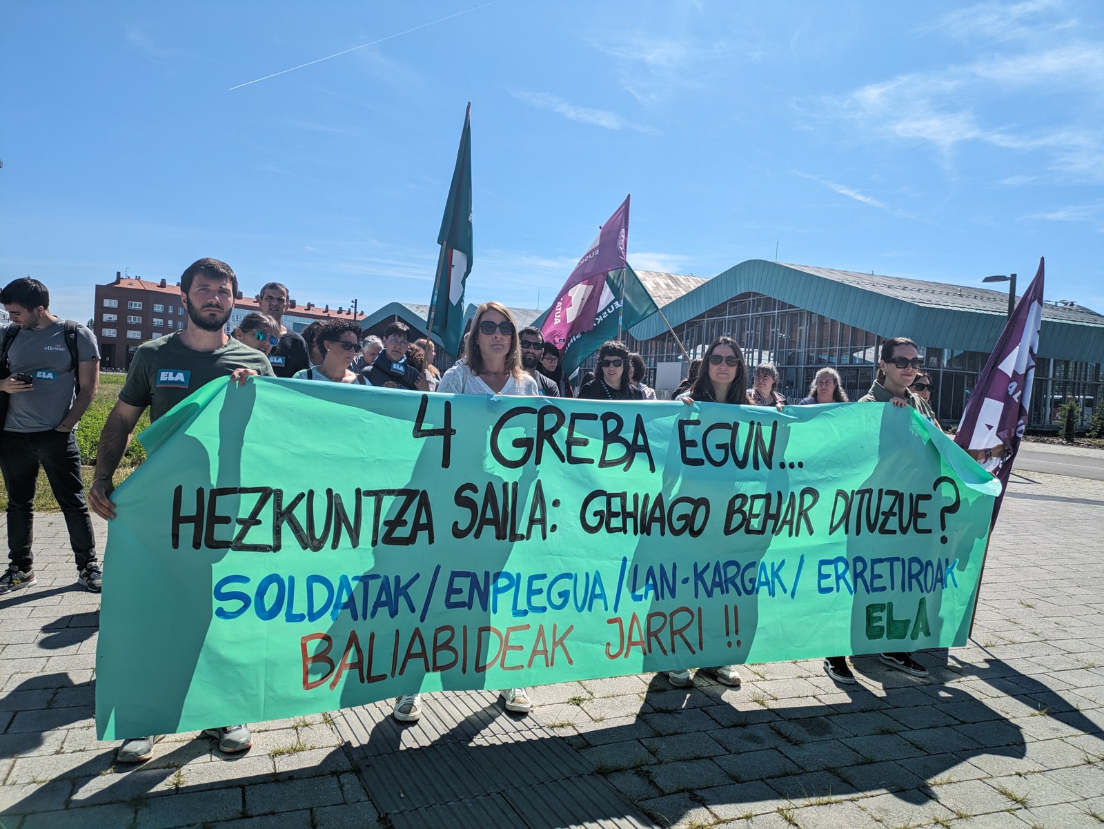 ELAk ez du sinatu EAEko Hezkuntza Sailak irakasle publikoentzako egindako proposamena