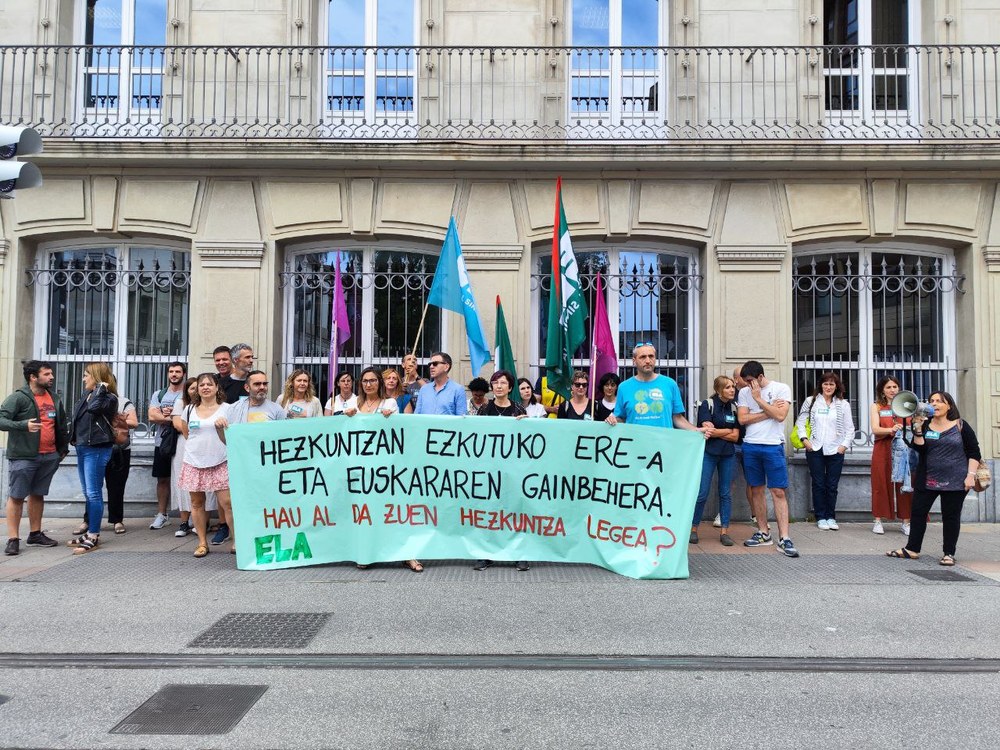 Eusko Jaurlaritzaren Legea ez babestea eskatu du ELAk Legebiltzarrean