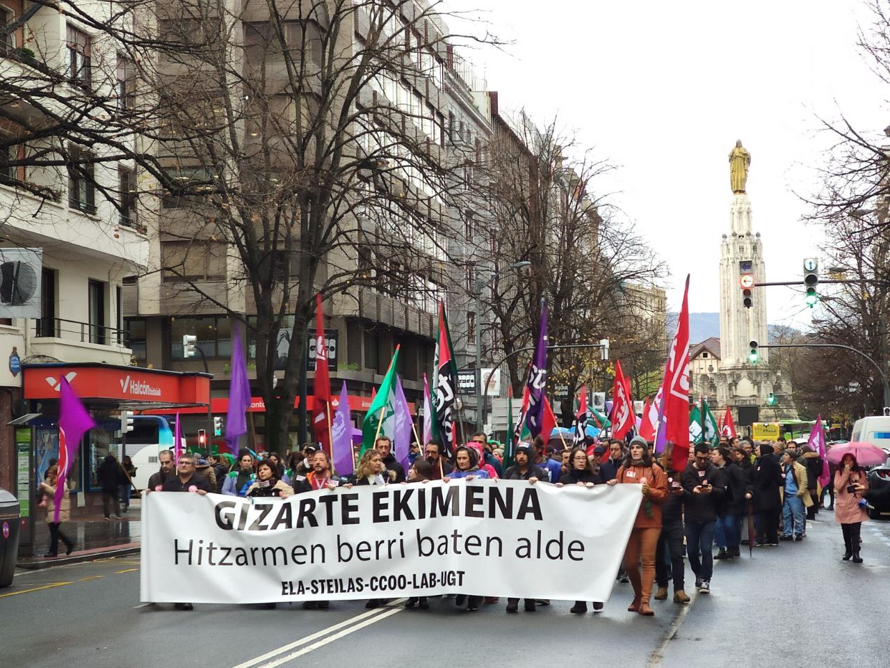 Hamar greba egun gehiago hitzarmen berri bat aldarrikatzeko