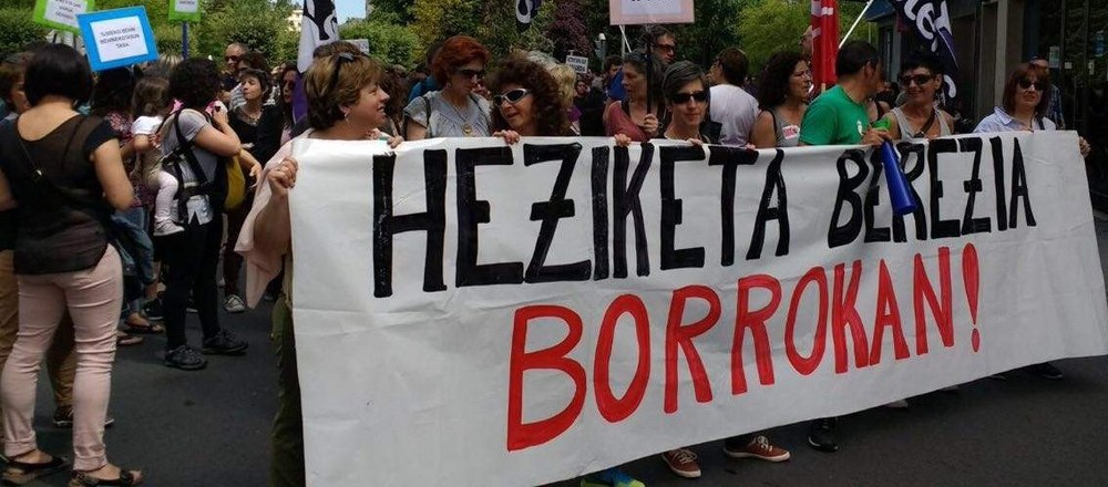 Heziketa Berezirako baliabide gehiagorik ez, asteko 37,5 orduko jardunaldiak eta 300 lanpostutik gora egonkortu gabe uzteko proposamena egin du Eusko Jaurlaritzak