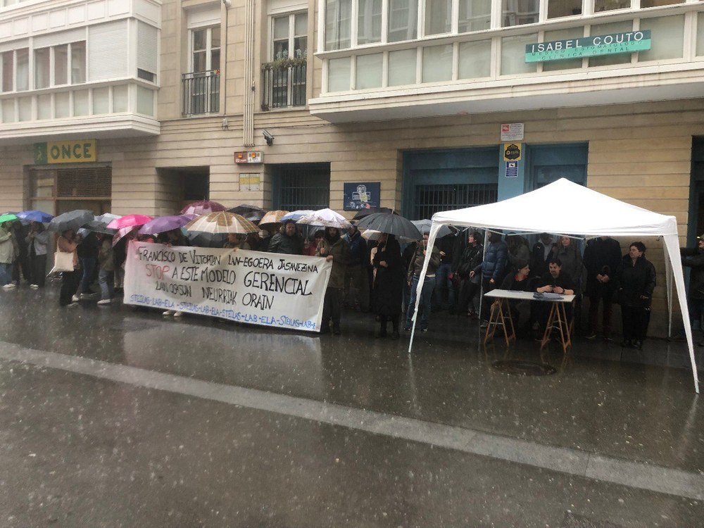 Laneko osasunean prebentzio falta dagoela salatu dute
