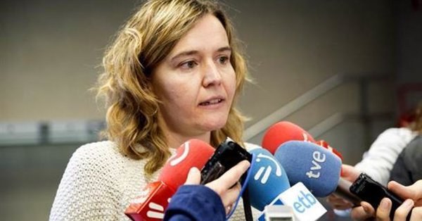 Miren Zubizarreta: "Urtetan itunpeko ikastetxetan kaltetu diren lan baldintzak iraultzea da ikasleentzat onena"