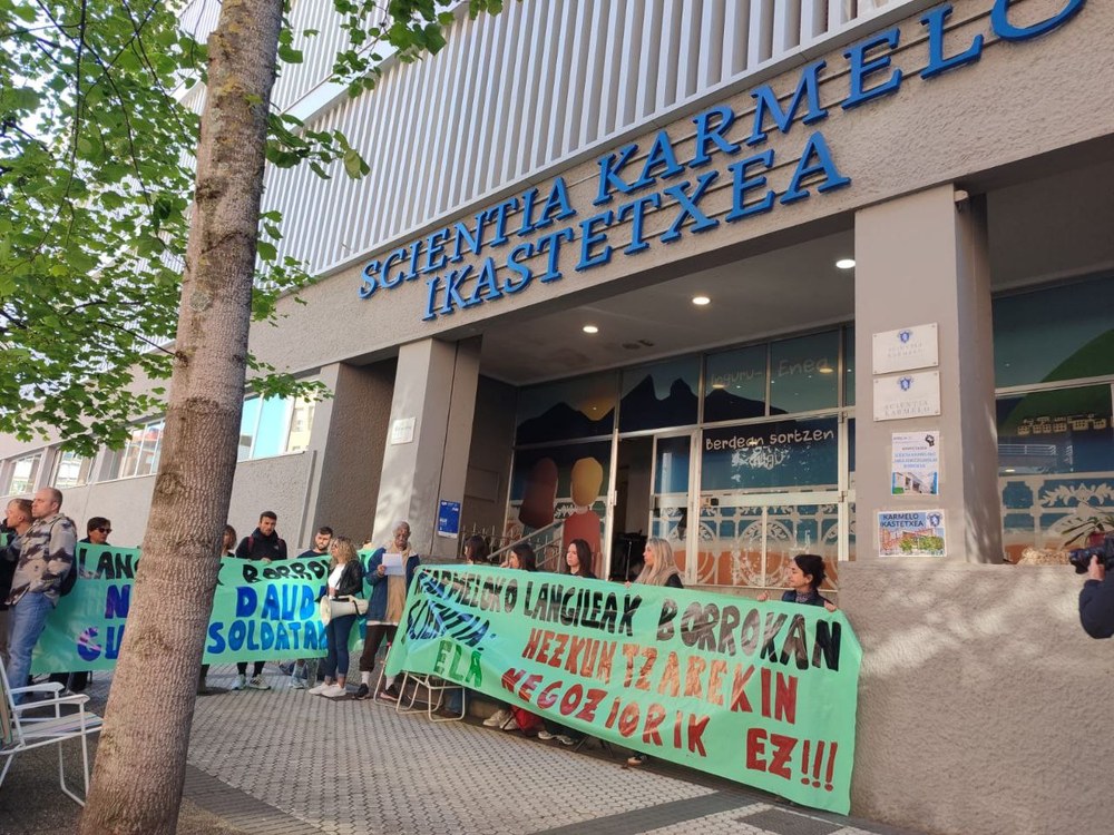 Sei greba egun maiatzean eskolaren itxieraren aurka