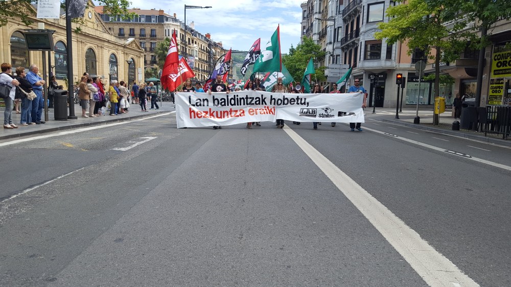 Sindikatuek greban parte hartu duten milaka langileren arazoei heltzeko eskatu diote Eusko Jaurlaritzari