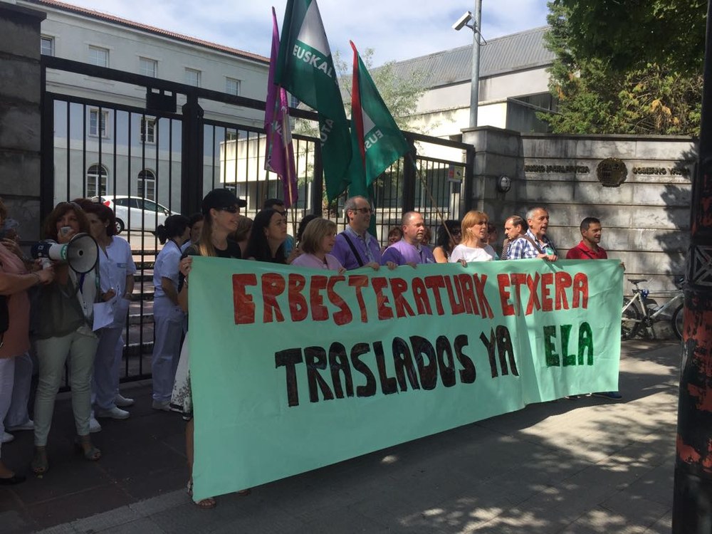 ELAk Osakidetzako lekualdatzerik eza salatu du