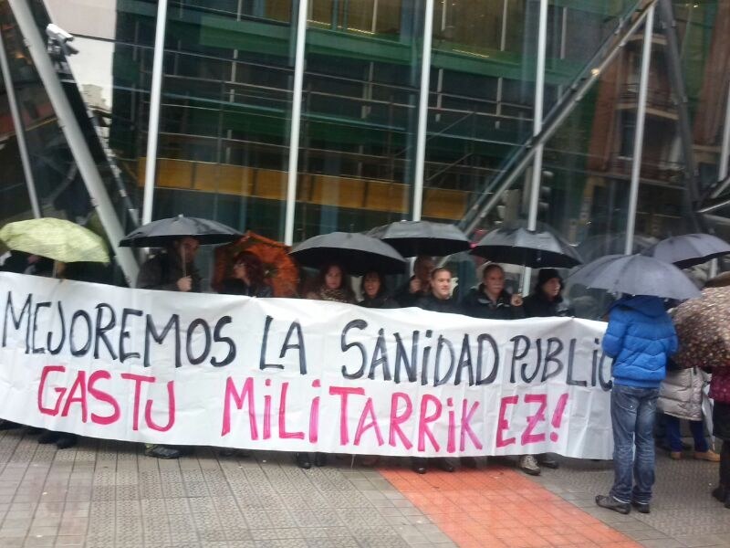 Gastu militarrak osasun publikorako