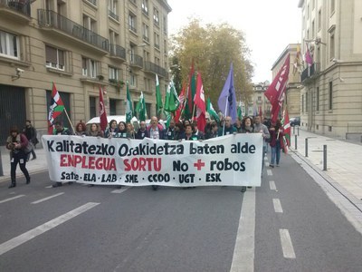 Jarraipen zabala Osakidetzako langileek lanuzteak Araban