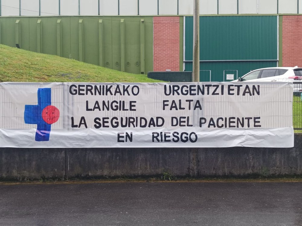 Langileek plantilla eskasia salatu dute