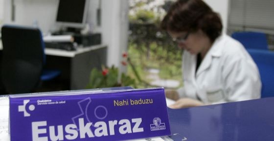 ELAk zerbitzua euskaraz bermatzeko neurriak eskatu ditu