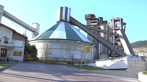 ELAk Lemoan gertatutako azken lan istripu hilgarria salatzen du