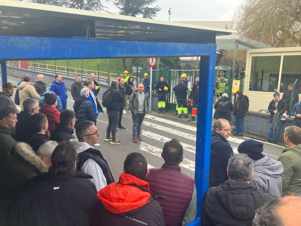 ELAk enplegu-erregulazioko espedientea kentzeko eskatu du