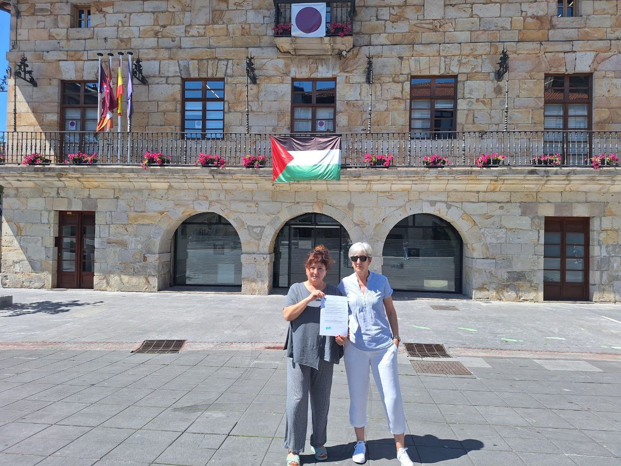 ELAk zerbitzua publikoa izateko prozesua abiatzea eskatu die alderdi politikoei ELAk zerbitzua publikoa izateko prozesua abiatzea eskatu die alderdi politikoei