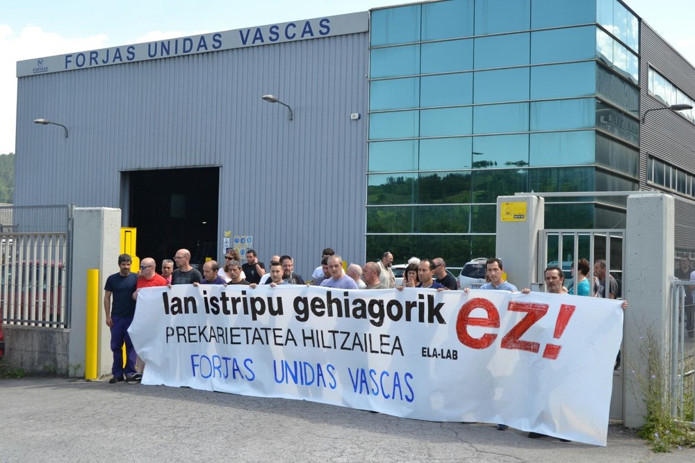 Forjas Unidas Vascasen kontzentrazioa lan istripu hilgarria salatzeko.