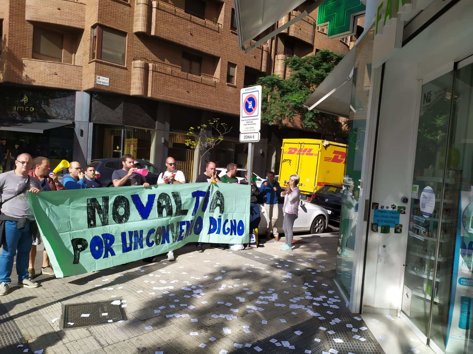 Novaltia Enpresako langileek Zaragozaraino eraman dituzte haien aldarrikapenak Novaltia Enpresako langileek Zaragozaraino eraman dituzte haien aldarrikapenak