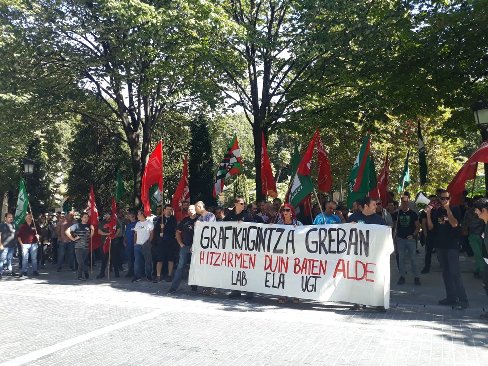 Adegik ez du negoziatu nahi