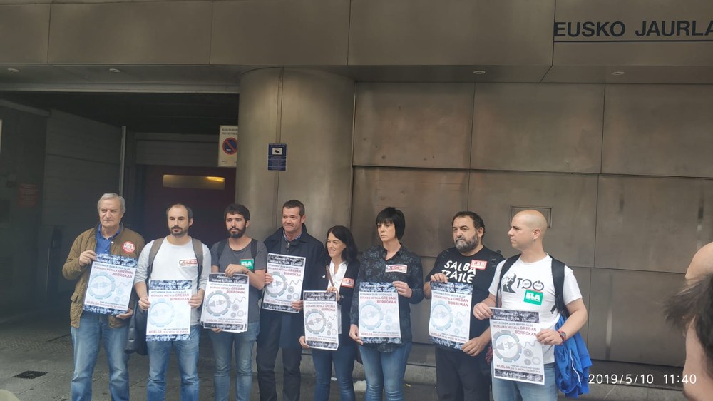 ELA, CCOO, LAB eta UGT-k bost egunetako greba deialdia egin dute Bizkaiko metalean