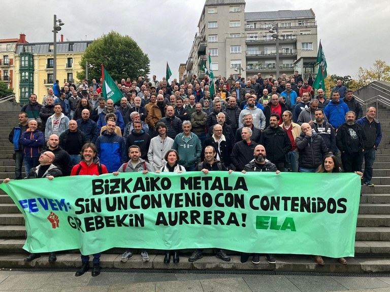 ELAk Bizkaiko Metaleko grebari eutsiko dio, patronalak proposamena urria egin eta gero